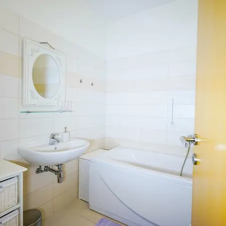 Апартаменты Nath *